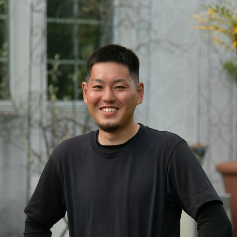 横倉舜介