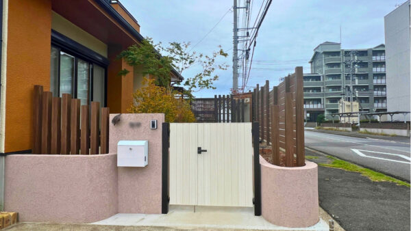 成長しすぎた植栽をスッキリとリフォーム　つくば市I様邸