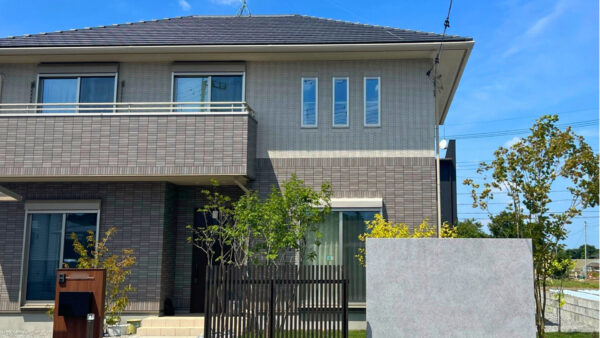 視線を優しく遮り、家族が安心して過ごせるリフォームガーデン　古河市Y様邸